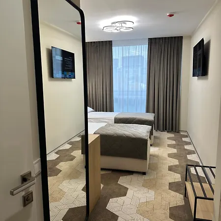 Tourist Szálloda Lviv