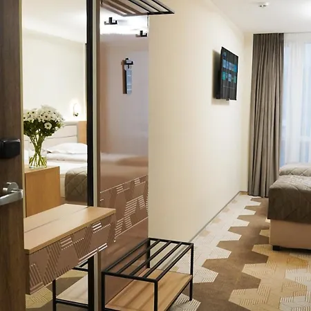 Ξενοδοχείο Tourist 2*