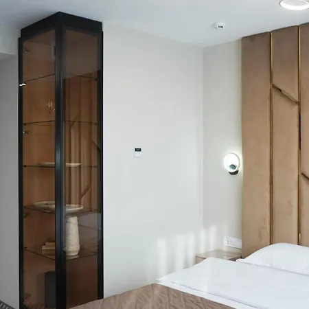 Tourist Ξενοδοχείο Λβιβ